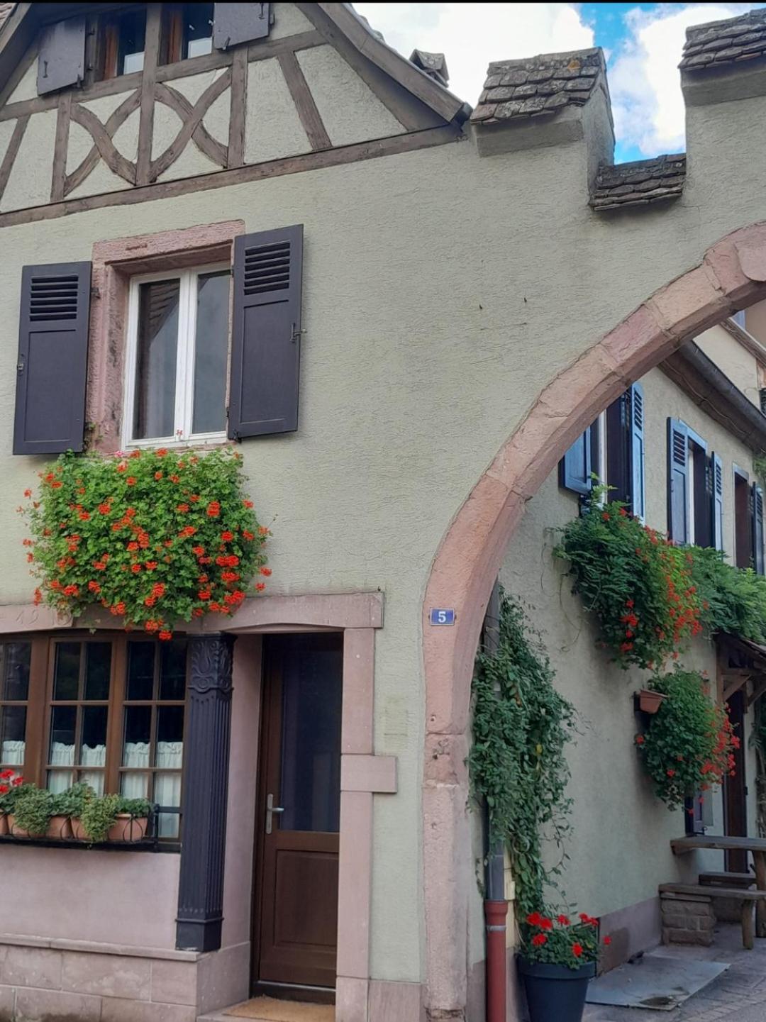 Gite Boniface Pour 2 Pers Bergheim Exterior foto